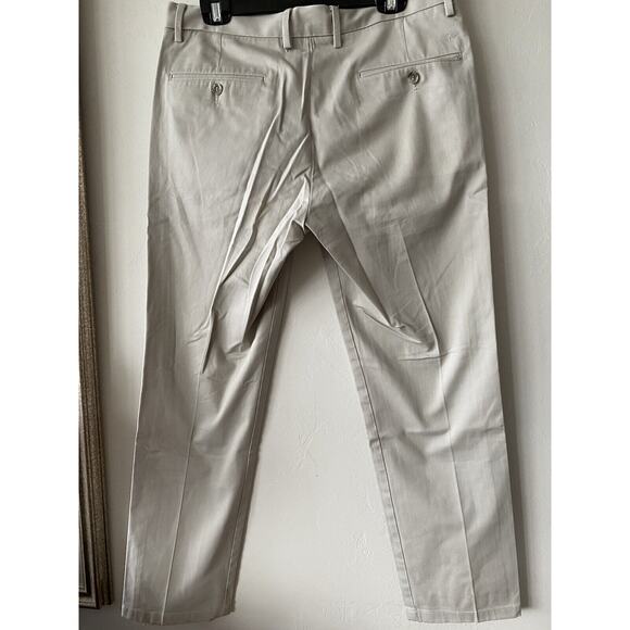 Dockers Pants Classic Flat Front Grey Khaki Dress Slim Tapered Mens Size 34"x30" - Picture 2 of 4
